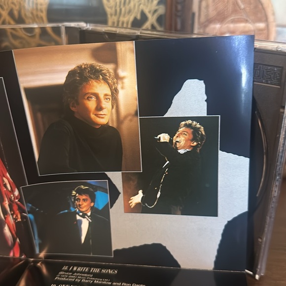Manilow Greatest Hits The Platinum Collection - Picture 7 of 9